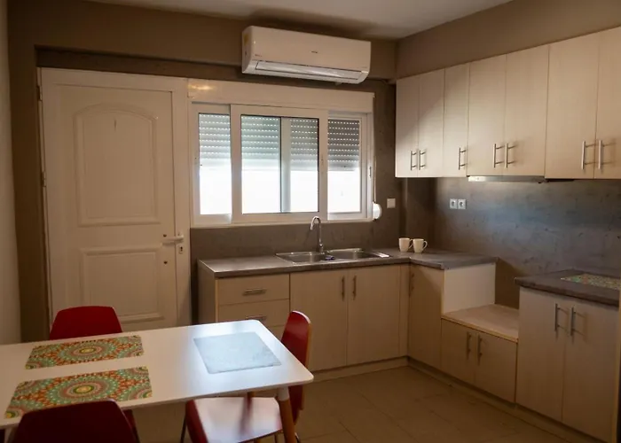 Tsabas Beach Side Apartments Τσαμπασ Παραλιακα Διαμερίσματα 4 Apartament *